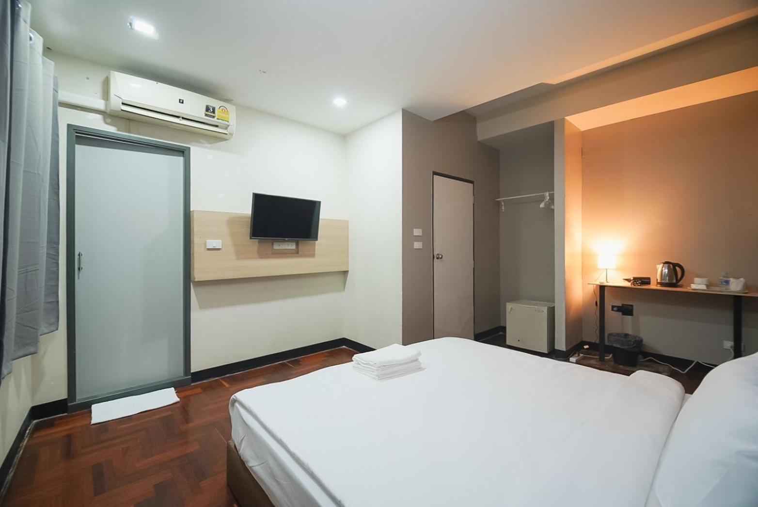 โกอินน์ สีลม - สถานีรถไฟฟ้าเซนต์หลุยส์ Go Inn Silom - Bts Saint Louis Bangkok Bagian luar foto